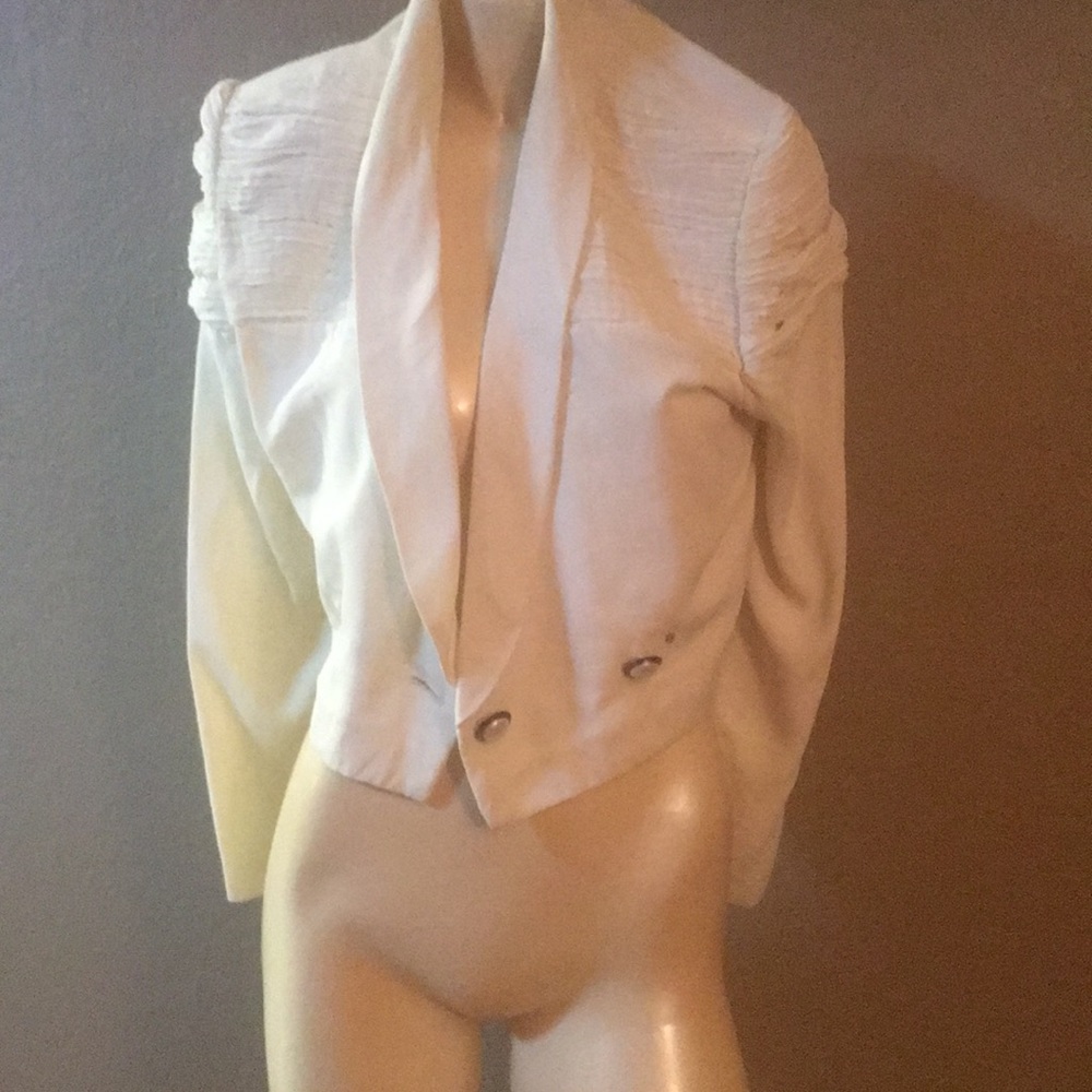 Vintage jacket still have shoulders pads